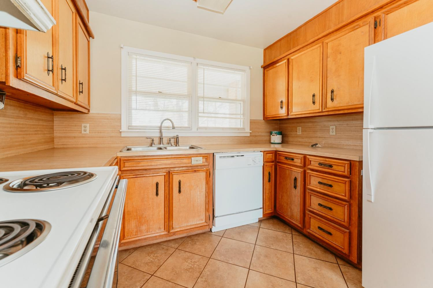 2803 57th Street Lubbock, TX 79413 - Photo 3 of 21 Photo 3