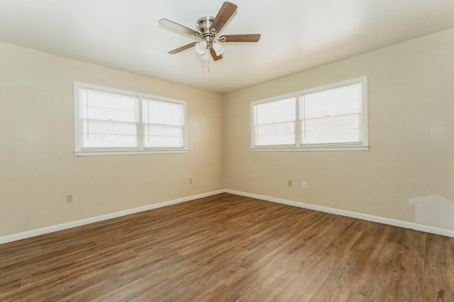 2803 57th Street Lubbock, TX 79413 - Photo 10 of 21 Photo 10