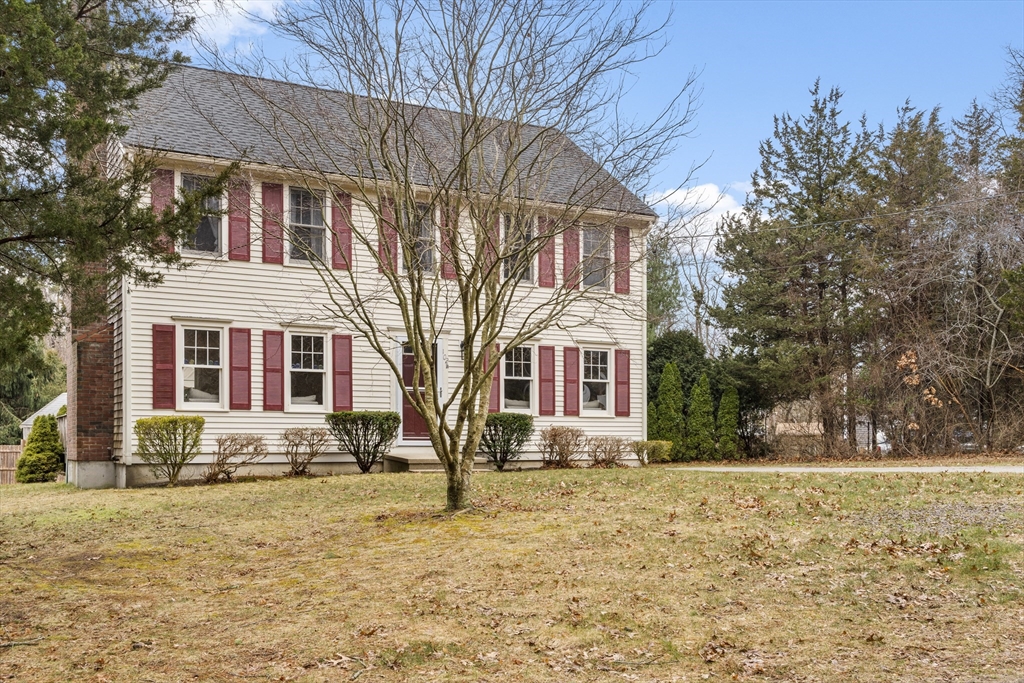 102 R Manomet Point Road Plymouth, MA 02360 - Photo 1 of 19 Gallery Image 1