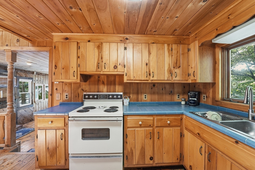 197 Buckland Road Ashfield, MA 01330 - Photo 21 of 34