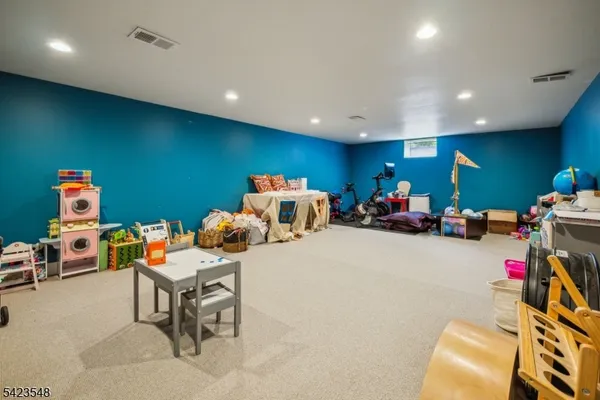 $11,200 | 678 Springfield Avenue, Summit, NJ 07901