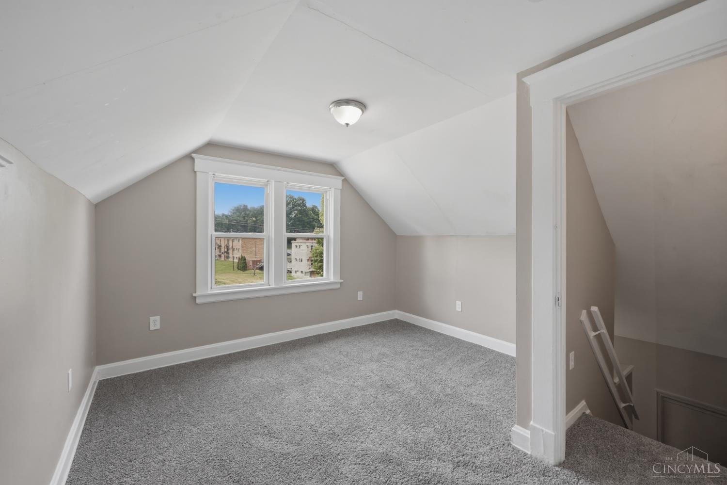 4679 Rapid Run Road Cincinnati, OH 45238 - Photo 28 of 30