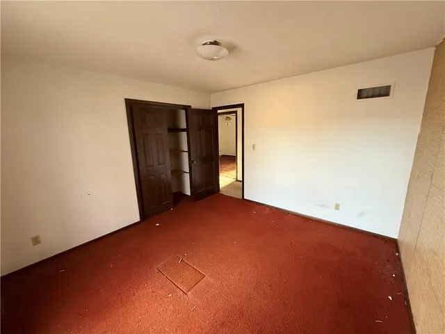 $211,900 | 7026 Lakeshore Drive, Raytown, MO 64133