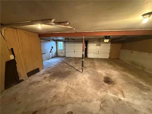 $211,900 | 7026 Lakeshore Drive, Raytown, MO 64133