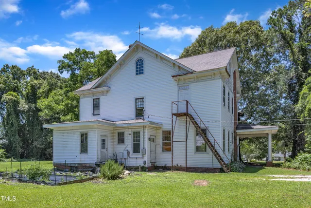 $415,000 | 118 North 7th Street, Smithfield, NC 27577