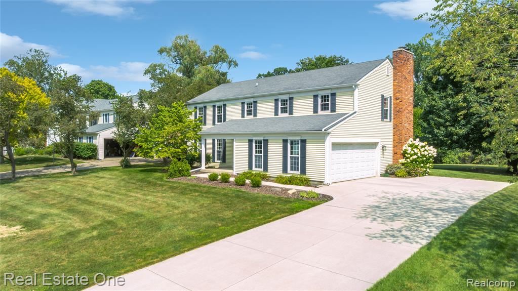 36241 Fredericksburg Road Farmington Hills, MI 48331 - Photo 2 of 48