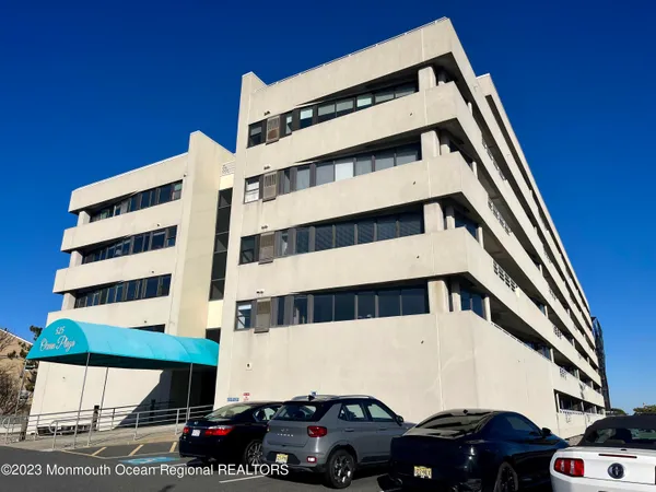 $4,600 | 525 Ocean Boulevard, Unit 405, Long Branch, NJ 07740