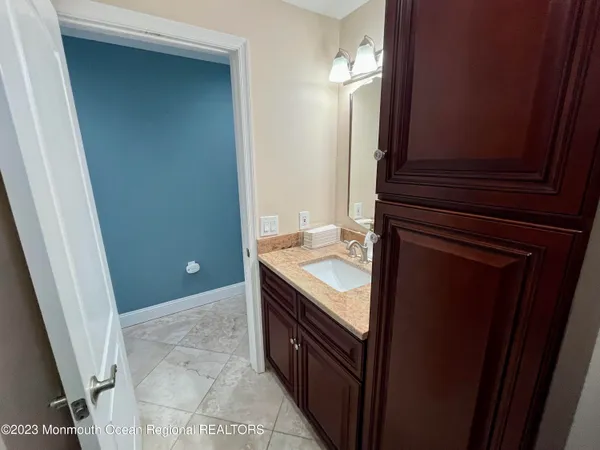 $4,600 | 525 Ocean Boulevard, Unit 405, Long Branch, NJ 07740