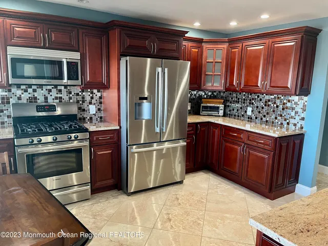 $5,000 | 525 Ocean Boulevard, Unit 405, Long Branch, NJ 07740