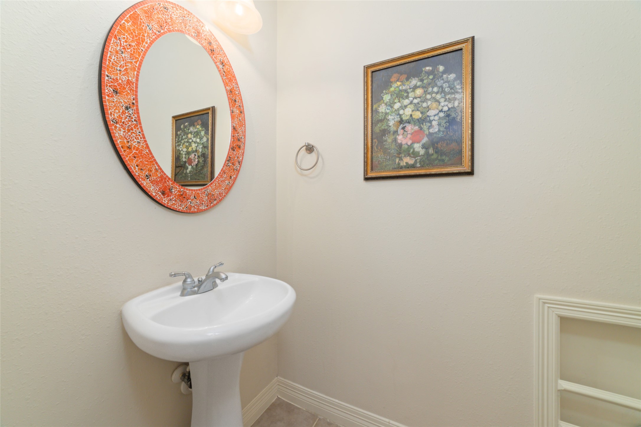 1807 Stacy Crest Houston, TX 77008 - Photo 12 of 32 Half Bath Second Floor