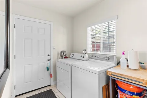 $875,000 | 937 South La Verne Avenue, East Los Angeles, CA 90022