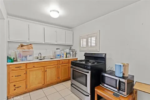 $875,000 | 937 South La Verne Avenue, East Los Angeles, CA 90022