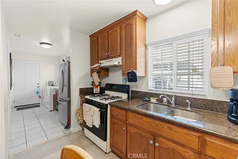 $875,000 | 937 South La Verne Avenue, East Los Angeles, CA 90022