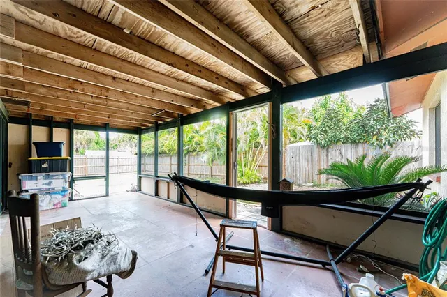 $399,000 | 120 West Perry Lane, Englewood, FL 34223