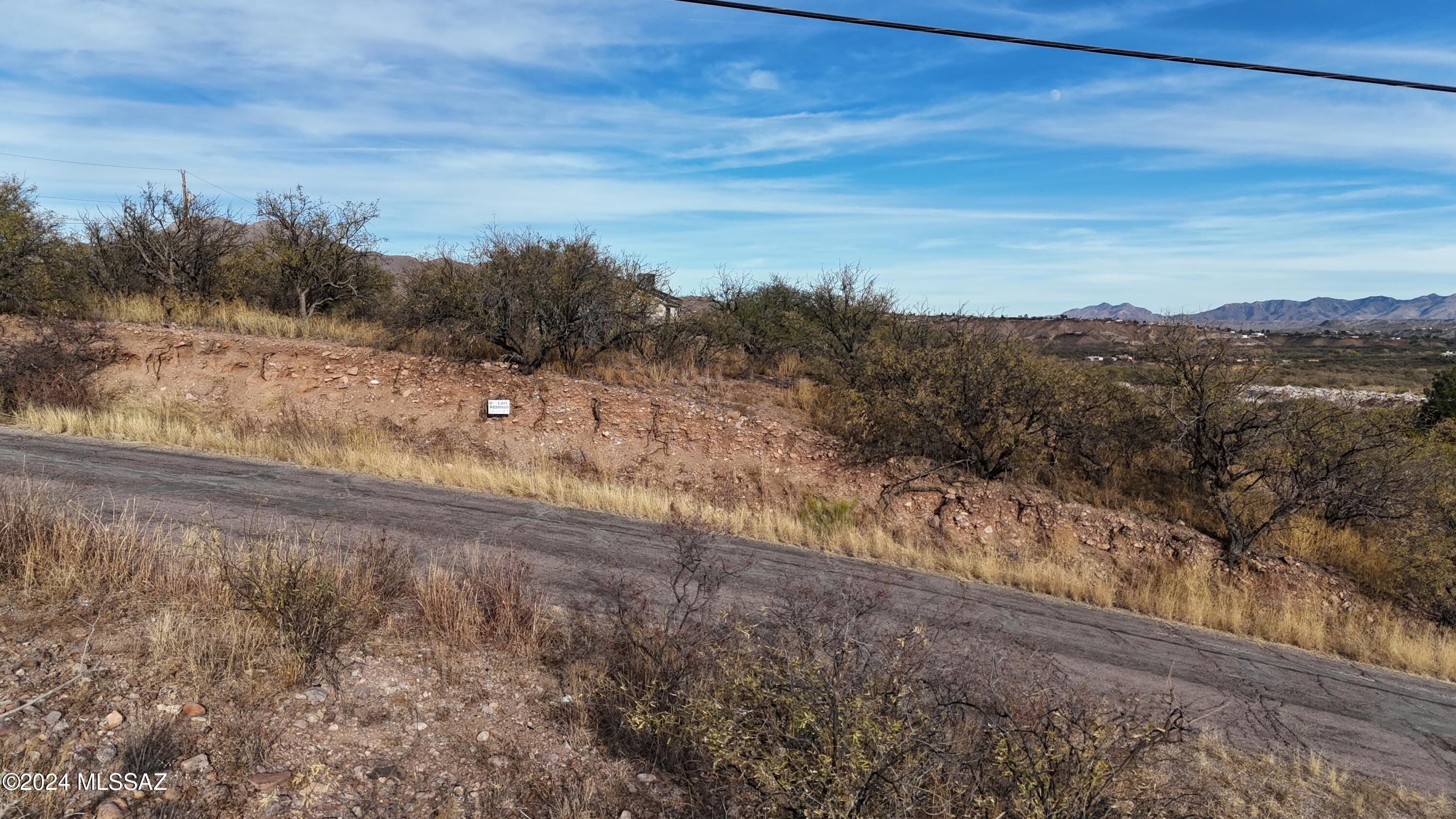 1272 Circulo Yerba Buena, Unit 35 Rio Rico, AZ 85648 - Photo 3 of 12