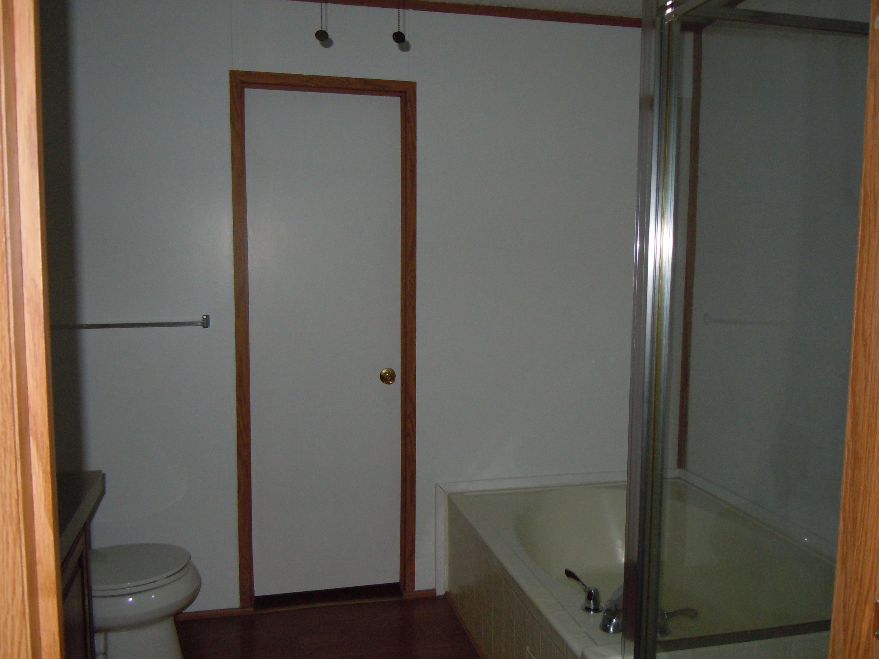 1909 Enterprise Road Piney Flats, TN 37686 - Photo 14 of 26 Master bath 1