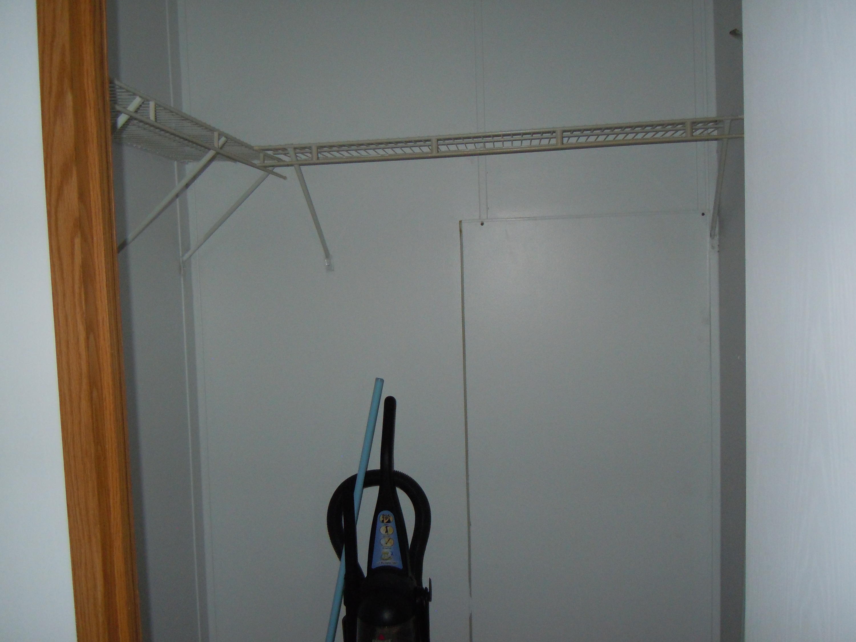 1909 Enterprise Road Piney Flats, TN 37686 - Photo 20 of 26 master closet