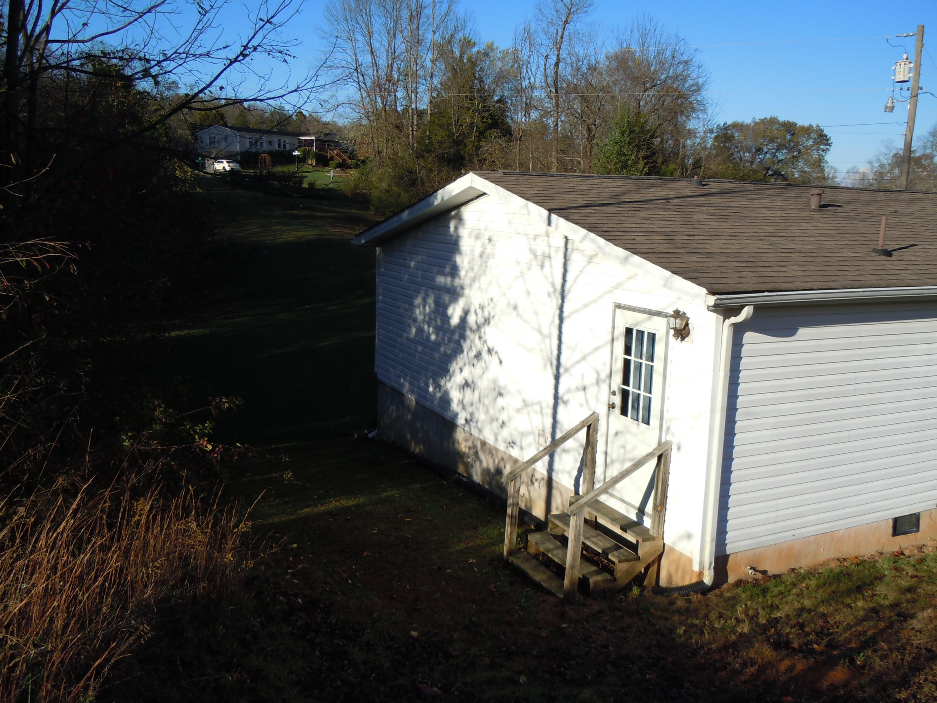 1909 Enterprise Road Piney Flats, TN 37686 - Photo 4 of 26 DSCN2352