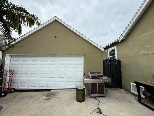 a view of a porch with furniture