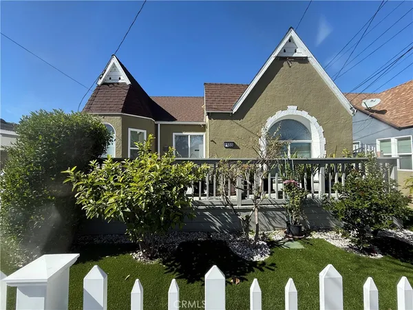 $879,900 | 1555 McDonald Avenue, Wilmington, CA 90744