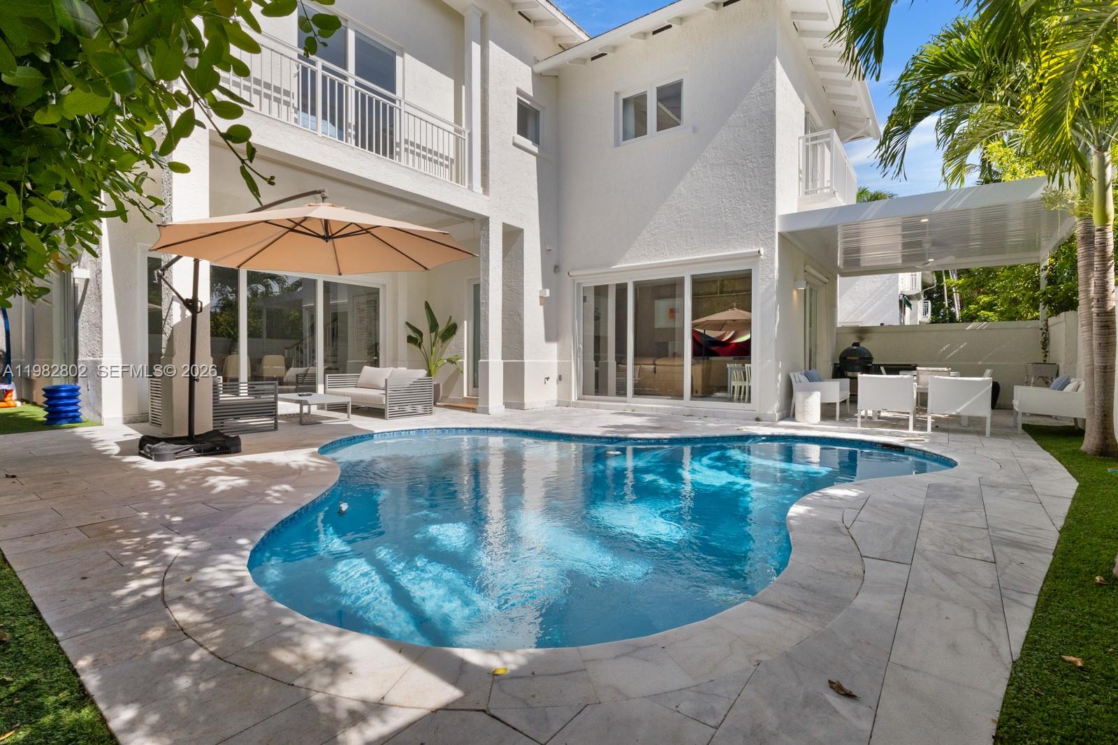 5 Coconut Lane Key Biscayne, FL 33149 - Photo 35 of 41