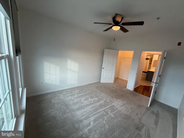 $450,000 | 2465 Army Navy Drive, Unit 1405, Arlington, VA 22206