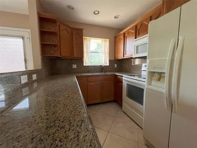 $1,500 | 212 Oxford 400, Unit 212, West Palm Beach, FL 33417