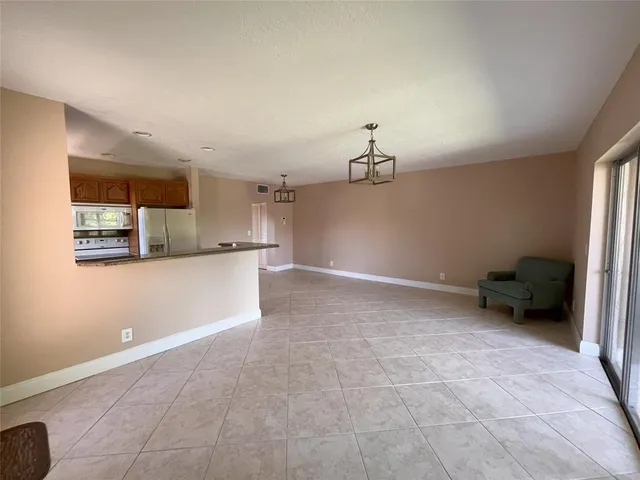 $1,500 | 212 Oxford 400, Unit 212, West Palm Beach, FL 33417