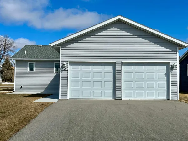 $325,000 | 2008 Nelson Drive, Thief River Falls, MN 56701