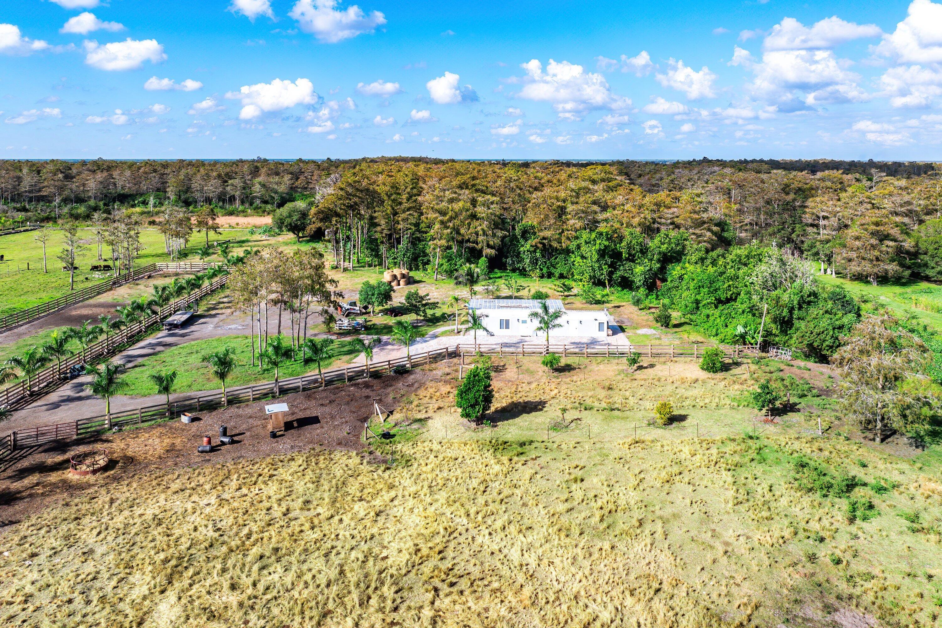 11511 Townsend Lane Boynton Beach, FL 33472 - Photo 11 of 21 a view of a lake view