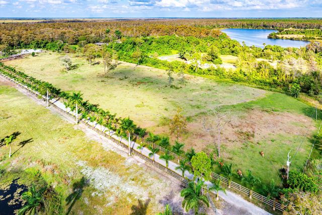 a view of an ocean view