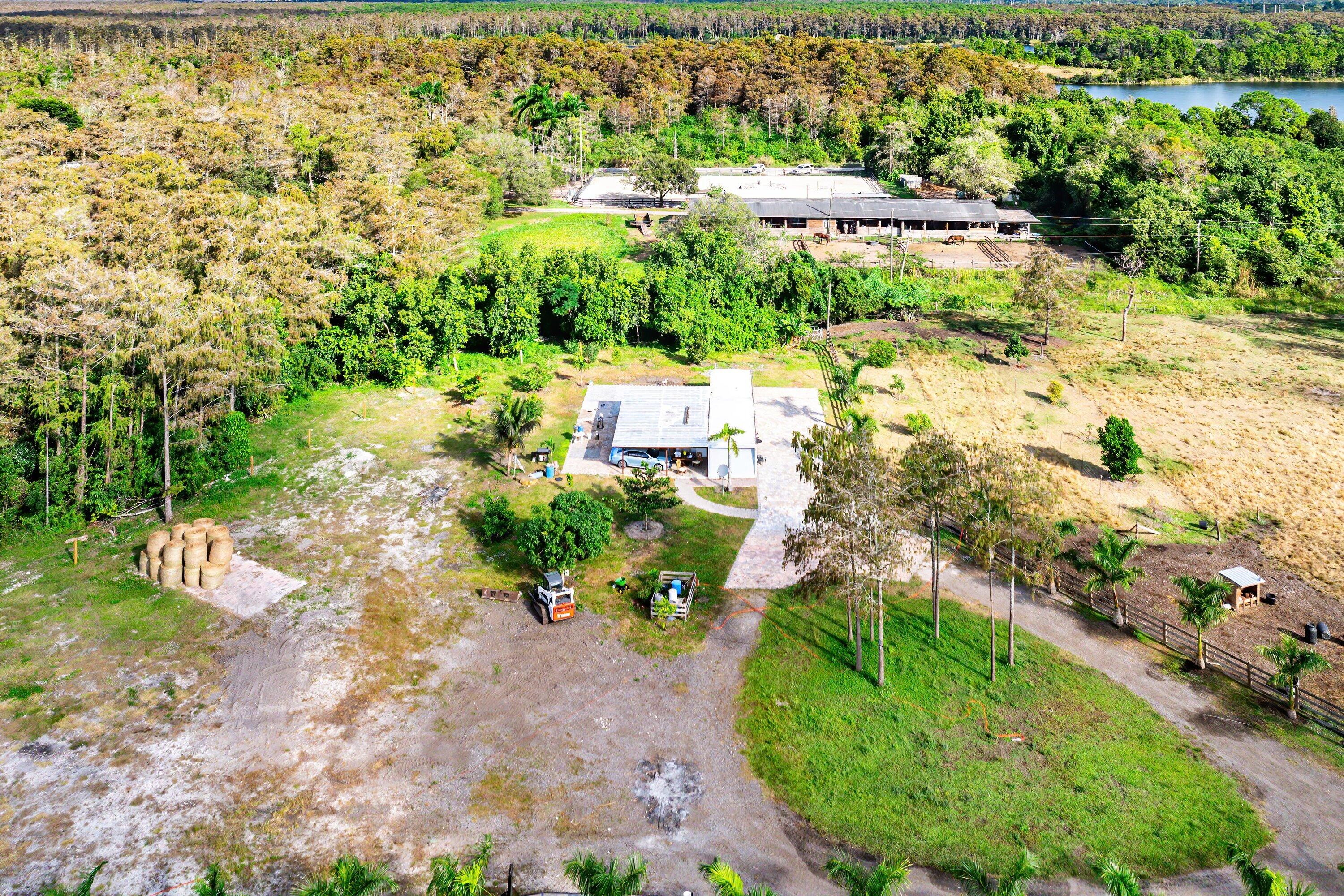 11511 Townsend Lane Boynton Beach, FL 33472 - Photo 5 of 21 a view of a garden with a pathway