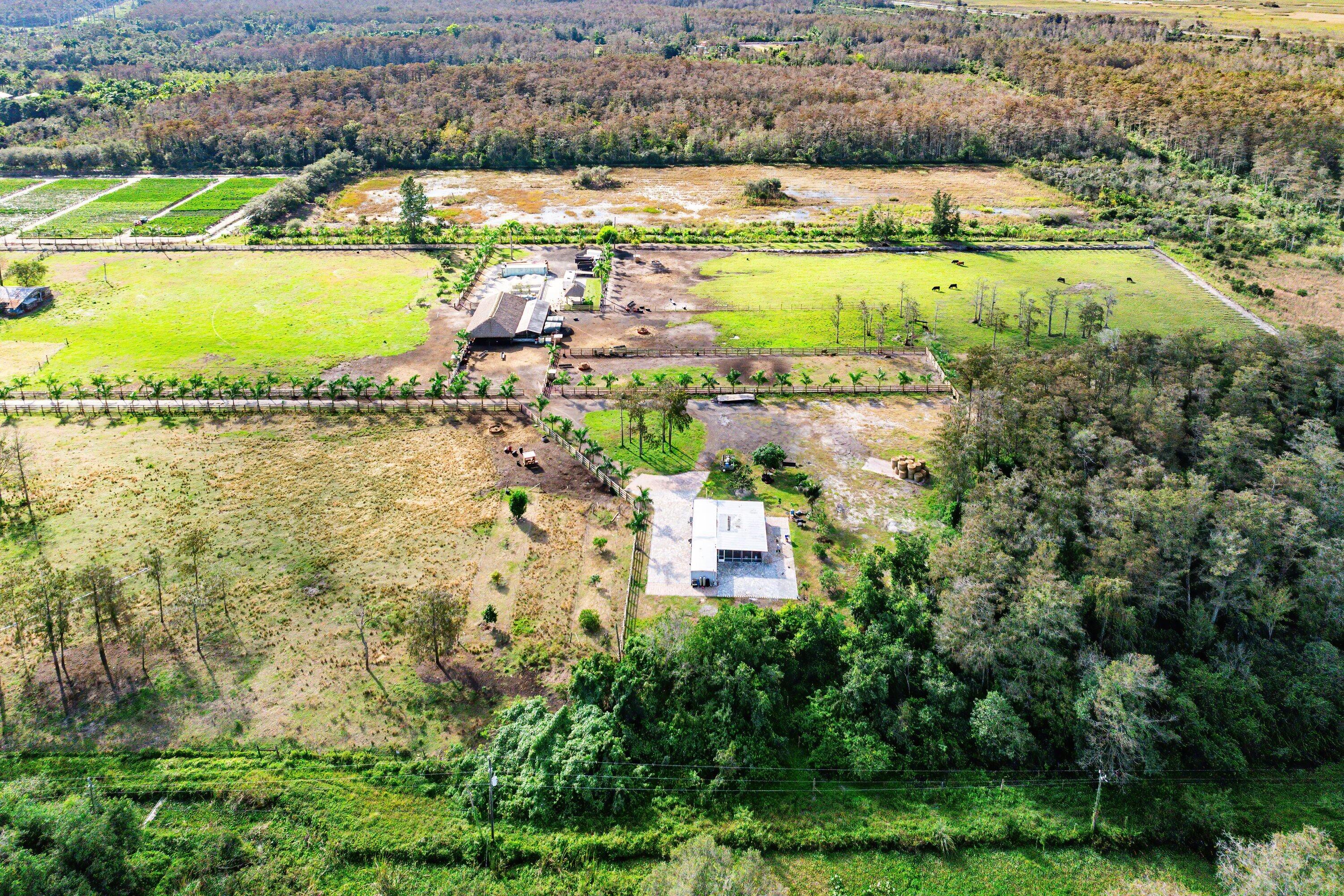 11511 Townsend Lane Boynton Beach, FL 33472 - Photo 9 of 21 an aerial view of residential houses with outdoor space and river