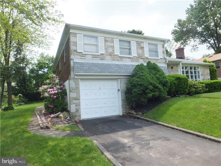 1477 Shoemaker Road Abington, PA 19001 - Photo 2 of 20