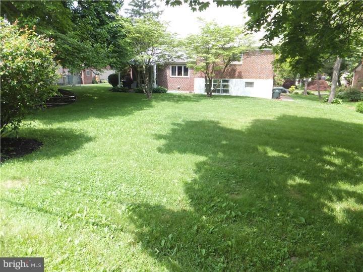 1477 Shoemaker Road Abington, PA 19001 - Photo 6 of 20