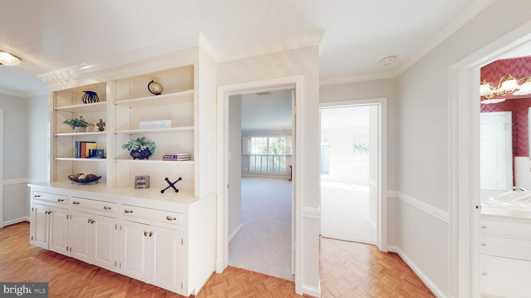 6204 Long Meadow Road McLean, VA 22101 - Photo 24 of 48 Built-ins in Hallway