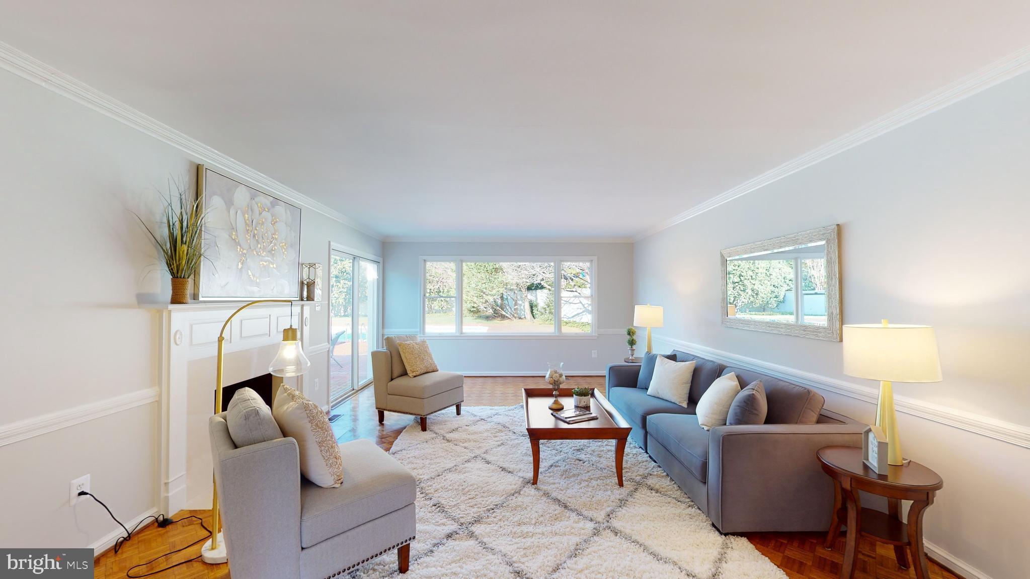 6204 Long Meadow Road McLean, VA 22101 - Photo 6 of 48 Sunny Living Room