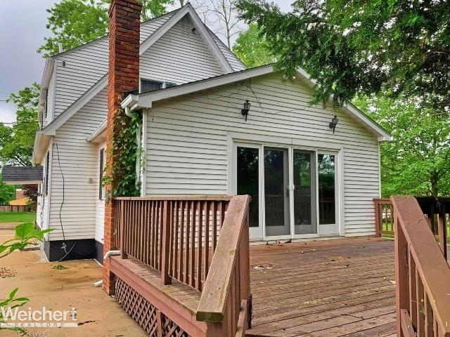 895 East Avon Road Rochester, MI 48307 - Photo 4 of 26 50047772-3.JPG