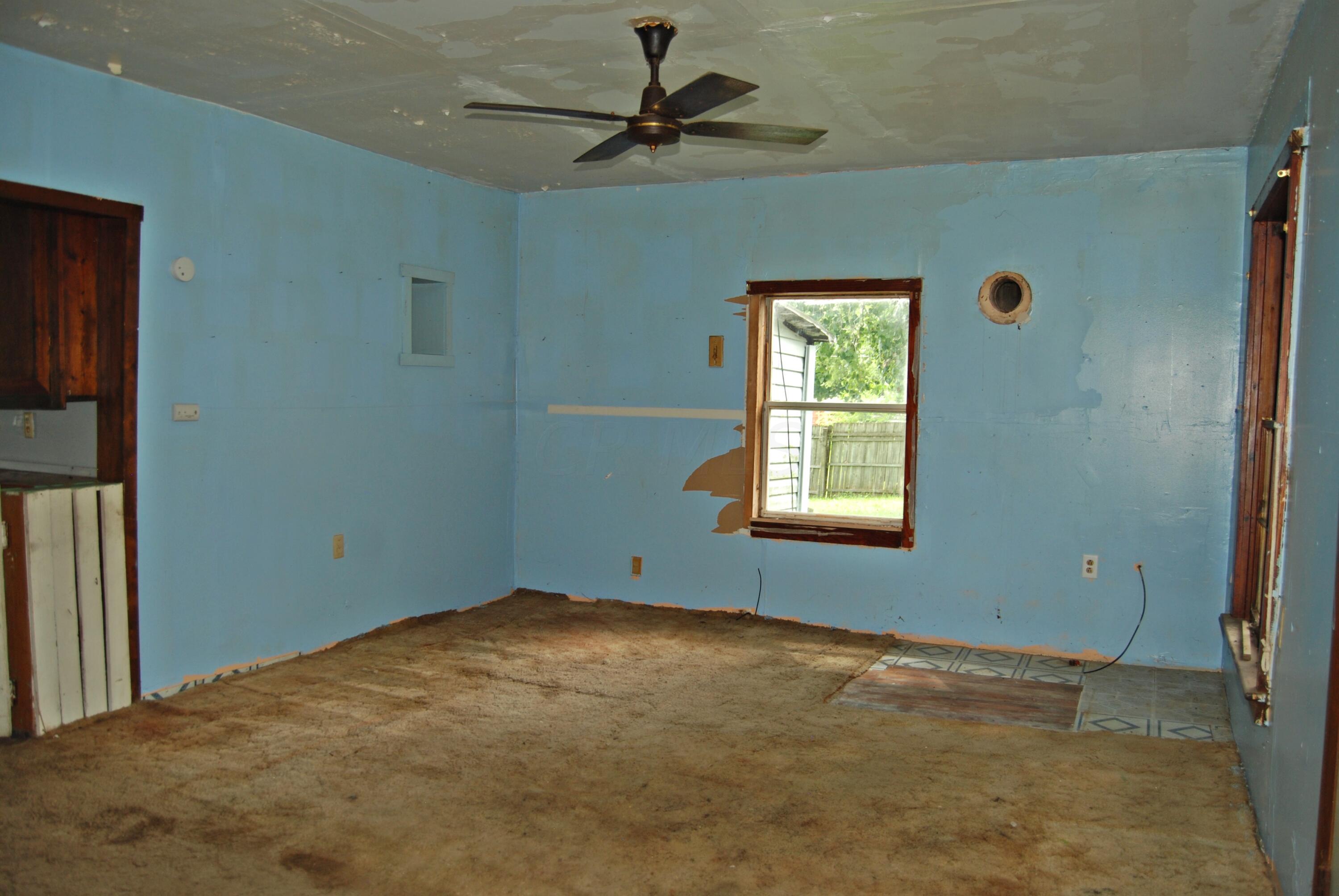136 Buck Street Ridgeway, OH 43345 - Photo 3 of 40 DSC_4993