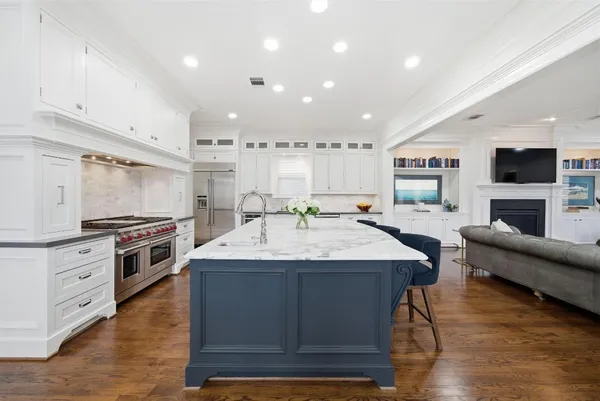 $2,199,000 | 1418 Columbia Street, Houston, TX 77008