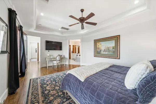 $2,199,000 | 1418 Columbia Street, Houston, TX 77008