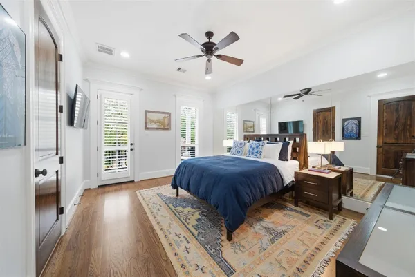 $2,199,000 | 1418 Columbia Street, Houston, TX 77008