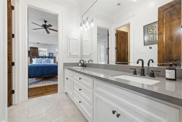 $2,199,000 | 1418 Columbia Street, Houston, TX 77008