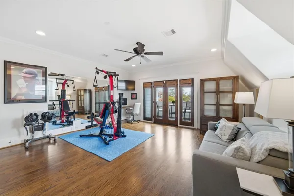 $2,199,000 | 1418 Columbia Street, Houston, TX 77008