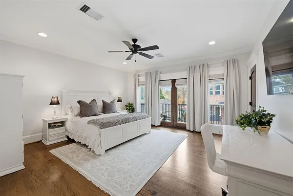 $2,199,000 | 1418 Columbia Street, Houston, TX 77008