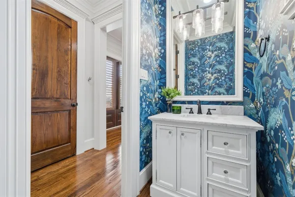 $2,199,000 | 1418 Columbia Street, Houston, TX 77008