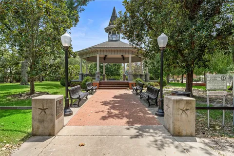 $2,199,000 | 1418 Columbia Street, Houston, TX 77008