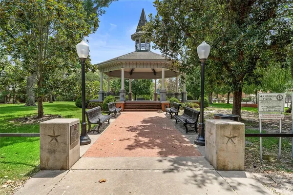 $2,199,000 | 1418 Columbia Street, Houston, TX 77008