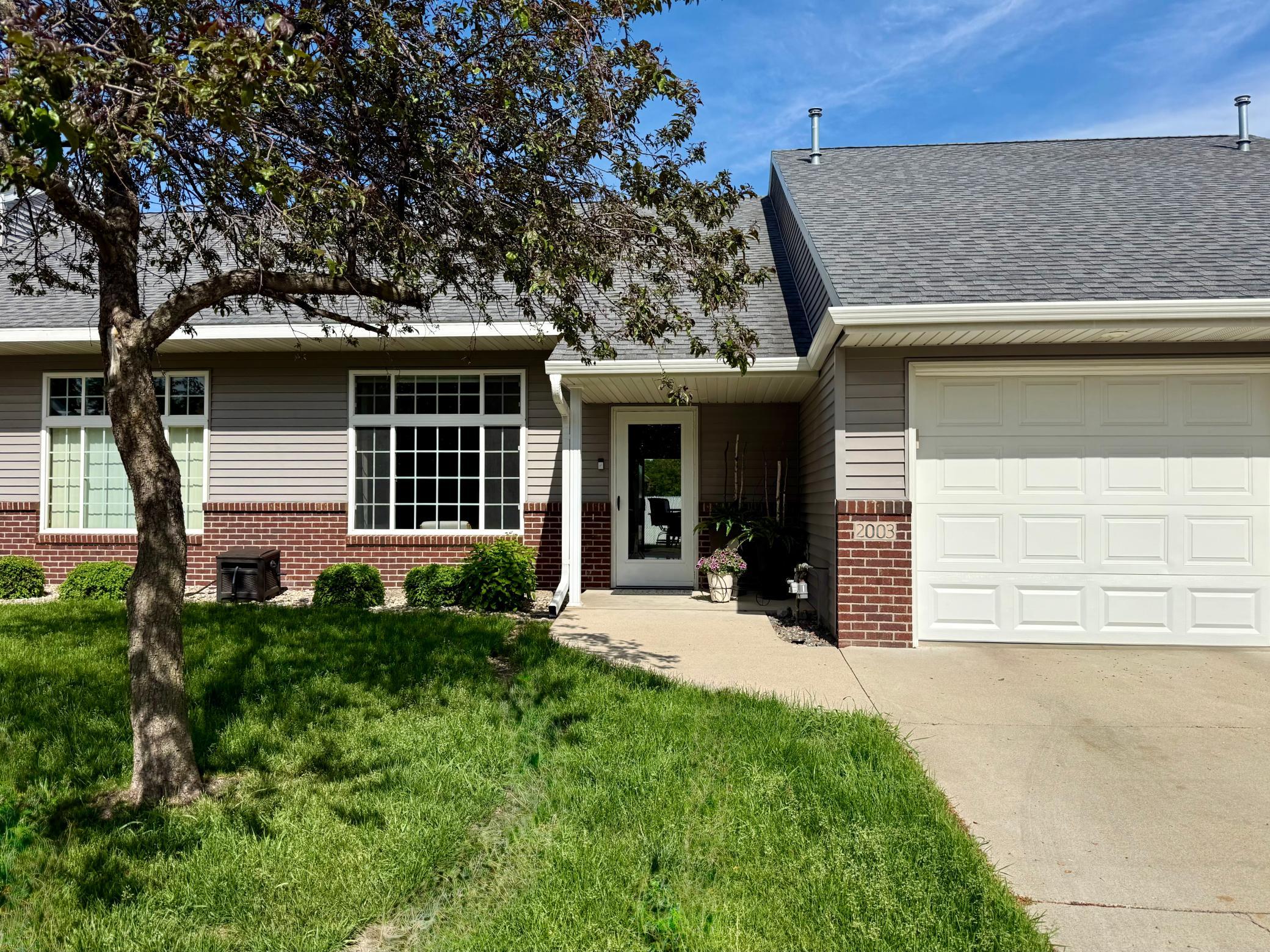2003 Prairie Lane Southwest Willmar, MN 56201 - Photo 1 of 22