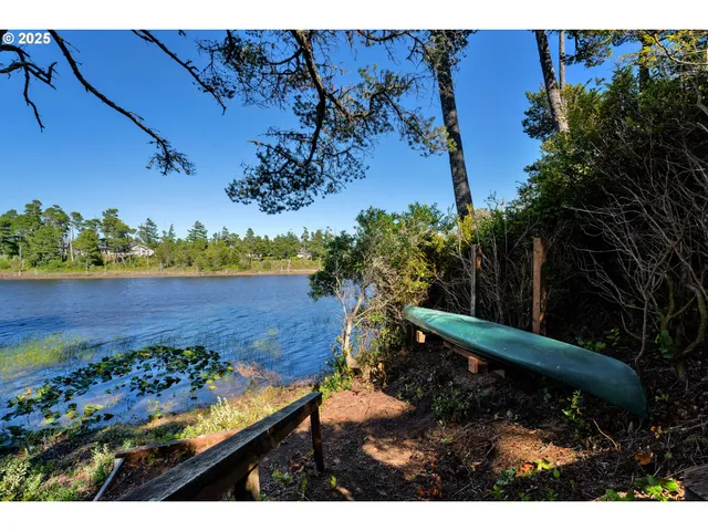 $499,900 | 5041 Heceta Beach Road, Florence, OR 97439